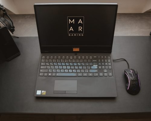 Digital Marketing for Solopreneurs: How to Grow Your Blog & Bank Account Together